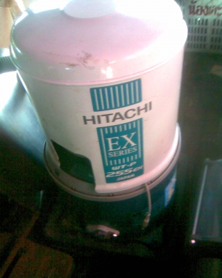 ปั้มน้ำฮิตาชิ 255 W รุ่นใหม่สภาพสวยๆครับตัวนี้ขนาด  255 W  ครับเป็นรุ่นใหม่ครับน้ำแรงใช้งานปกติครับราคานี้สุดคุ้มครับ 2800  บาทครับ  เบิกใหม่ หกพันกว่าบาทครับสนใจ