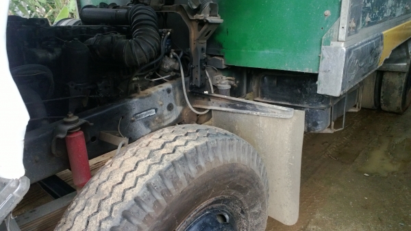 10ล้อเพลาเดียวFN515M-TA0366 เครื่อง6D14 สวย...