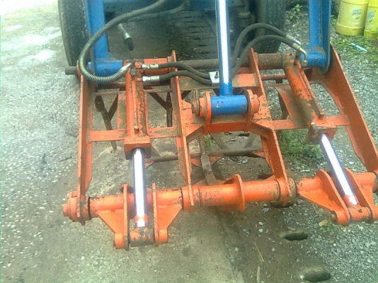 ขายรถคีบ 6600 ใช้น้อยพร้อมอุปกรณ์ รถพร้อมใช้สุดๆๆ