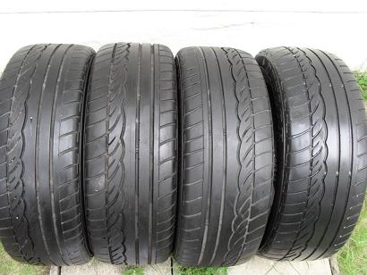 ขายยาง DUNLOP SP SPORT01 ปี12(1ชุด) ไม่มีป่ะ 205/55/16 ราคา 3,200