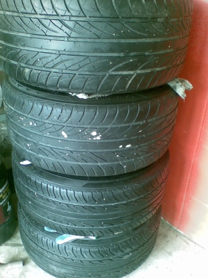 แม็ก RS  ขอบ 17 หน้า 8 ครึ่ง หลัง 9 ครึ่ง