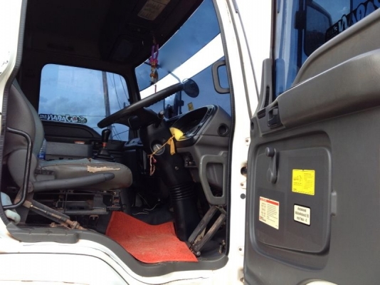 รถอีซูซุ 10 ล้อดั้ม FXZ 270 แรงม้า ปี 50  สนใจติดต่อ 081 - 6079515