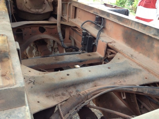 รถอีซูซุ 10 ล้อดั้ม FXZ 270 แรงม้า ปี 50  สนใจติดต่อ 081 - 6079515