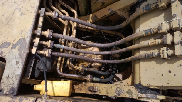 PC200-2 รถเดิมๆ เครื่อง ปั้ม เดิม รถทำงานอยู่... PC200-2 รถเดิมๆ เครื่อง ปั้ม เดิม รถทำงานอยู่...