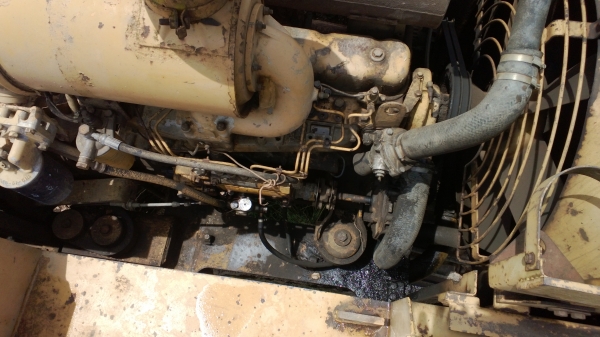 PC200-2 รถเดิมๆ เครื่อง ปั้ม เดิม รถทำงานอยู่... PC200-2 รถเดิมๆ เครื่อง ปั้ม เดิม รถทำงานอยู่...