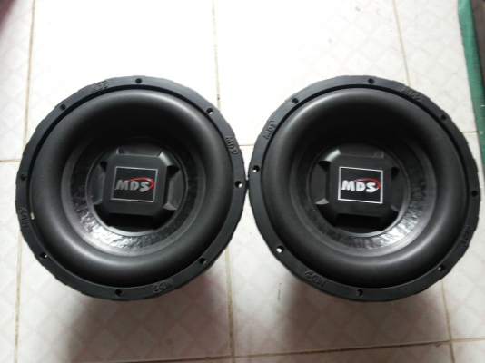 ขายถูกๆดอกซับ10นิ้ว1คู่สภาพใหม่มากเลยครับแม่เหล็ก2ชั้น