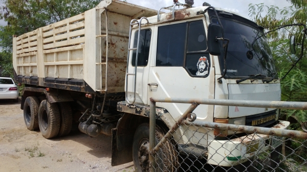 10ล้อดั้มFN527M-A24851 เครื่อง6D16 เดิมๆรถห้างแท้