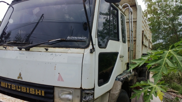 10ล้อดั้มFN527M-A24851 เครื่อง6D16 เดิมๆรถห้างแท้