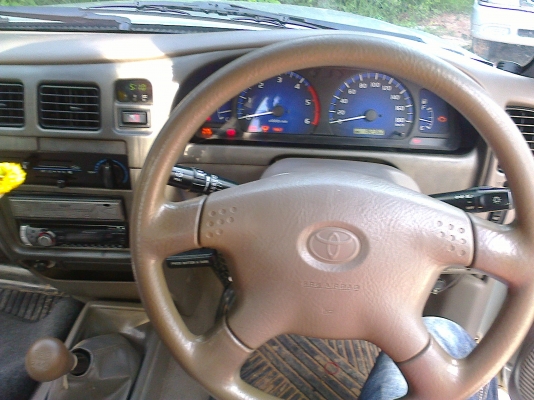 ขาย D4D 2.5 แอร์แบ็ค เอบีเอส สวยๆ ครับ ขาย D4D 2.5 แอร์แบ็ค เอบีเอส สวยๆ ครับ