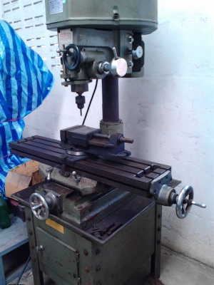 ขายเครื่องเจาะมิลลิ่งด่วน