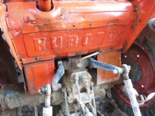 ขายรถไถคูโบต้า 435 แรงม้า 4 WD อุปกรณ์ 3 ชิ้น