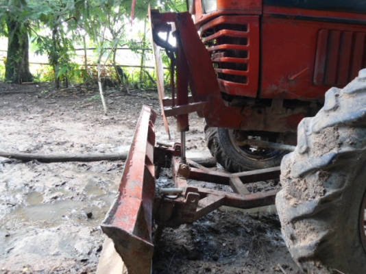 ขายรถไถคูโบต้า 435 แรงม้า 4 WD อุปกรณ์ 3 ชิ้น