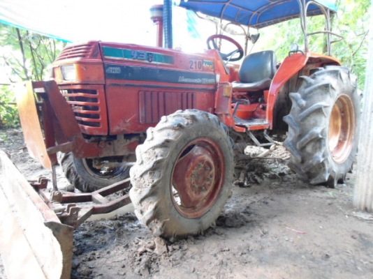 ขายรถไถคูโบต้า 435 แรงม้า 4 WD อุปกรณ์ 3 ชิ้น