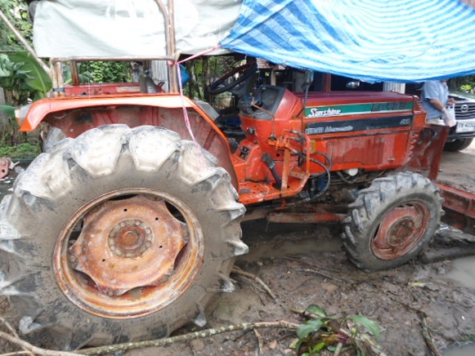 ขายรถไถคูโบต้า 435 แรงม้า 4 WD อุปกรณ์ 3 ชิ้น