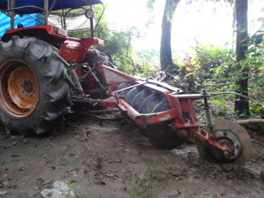 ขายรถไถคูโบต้า 435 แรงม้า 4 WD อุปกรณ์ 3 ชิ้น