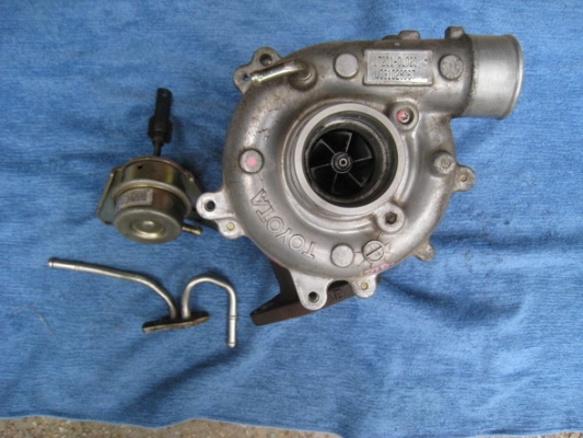 เทอร์โบเป็นอะไหล่D4D 2500cc.