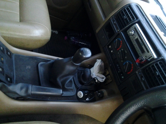 ขอขาย LAND ROVER สวยๆซักคันครับ ขอขาย LAND ROVER สวยๆซักคันครับ