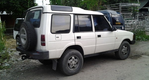 ขอขาย LAND ROVER สวยๆซักคันครับ ขอขาย LAND ROVER สวยๆซักคันครับ