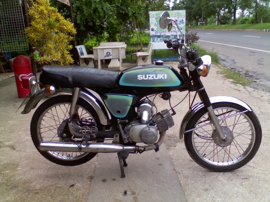 หนุ่ม ปราจีน : ขาย A100 สวยๆ พร้อมขี่ มีทะเบียนครับ