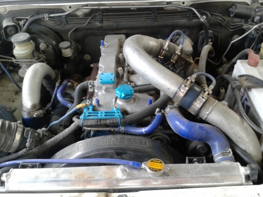 ขายเครื่องคอมมอลเรล2500พร้อมเกียร์+อุปกรณ์แต่งตามรุปเครื่องยังใช้อยู่ในรถไม่มีปัญหา ขายเครื่องคอมมอลเรล2500พร้อมเกียร์+อุปกรณ์แต่งตามรุปเครื่องยังใช้อยู่ในรถไม่มีปัญหา