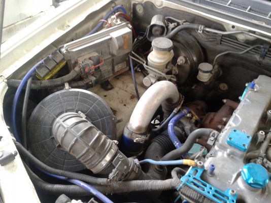 ขายเครื่องคอมมอลเรล2500พร้อมเกียร์+อุปกรณ์แต่งตามรุปเครื่องยังใช้อยู่ในรถไม่มีปัญหา ขายเครื่องคอมมอลเรล2500พร้อมเกียร์+อุปกรณ์แต่งตามรุปเครื่องยังใช้อยู่ในรถไม่มีปัญหา