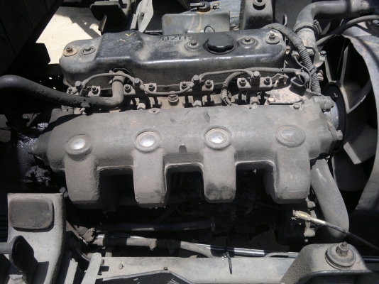 ขายรถ ISUZU NPR 1 คัน กับ ISUZU NKR 1 คัน