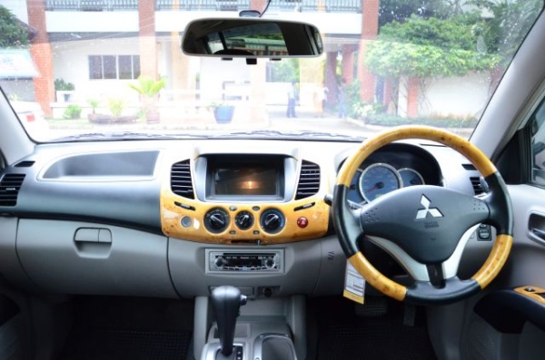 ขาย MITSUBISHI - TRITON - DOUBLECAB PLUS GLS 2.5 AT ขาย MITSUBISHI - TRITON - DOUBLECAB PLUS GLS 2.5 AT