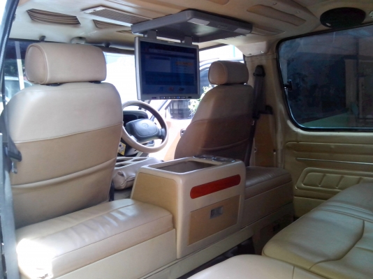 ขายรถตู้ ภายในวีไอพี นั่งนิ่ม ไม่มีย้อมแมว ขายรถตู้ ภายในวีไอพี นั่งนิ่ม ไม่มีย้อมแมว