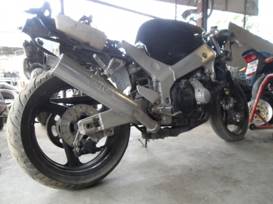 ขาย FZR 400 3TJ ไปปั้นต่อ หรือไว้ทำอะหลั่ย รถสตาร์ทติด เดินเบานิ่ง (มีคลิปให้ชมครับ) ขาย FZR 400 3TJ ไปปั้นต่อ หรือไว้ทำอะหลั่ย รถสตาร์ทติด เดินเบานิ่ง (มีคลิปให้ชมครับ)