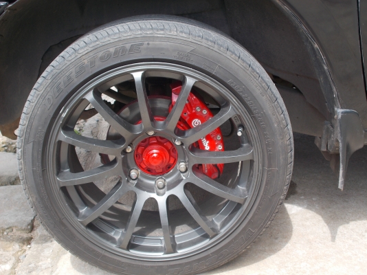 ขายแม็กมือสองพร้อมยางใหม่ 6 รู 18" ราคา 16900 ด่วน