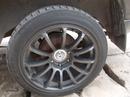 ขายแม็กมือสองพร้อมยางใหม่ 6 รู 18" ราคา 16900 ด่วน