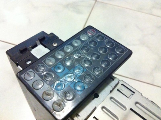 ขายวิทยุติดรถ FM DVD MP3 USB SD การ์ด มีรีโมทย์ จัดส่งได้ครับ สภาพพอใช้