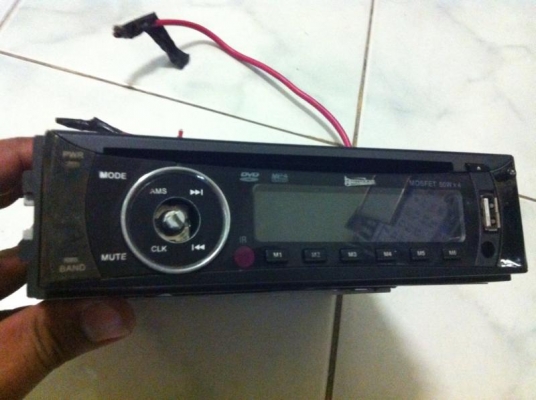 ขายวิทยุติดรถ FM DVD MP3 USB SD การ์ด มีรีโมทย์ จัดส่งได้ครับ สภาพพอใช้