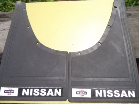 ขายพวงมาลัย /กันโคลน อะไหล่รถยนต์ และอื่นๆๆ