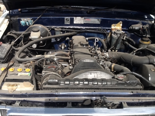 ขายคานแข็ง TOYOTA    LN 90  เครื่อง 3L  2.8 CC 4WD ปี 1994