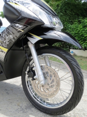 4 เดือน.. Suzuki Skydrive หัวฉีด ลายใหม่ เดิมดี ไม่มีบิวด์ เพียง 23,900 บาท (ชุดโอนพร้อม) 4 เดือน.. Suzuki Skydrive หัวฉีด ลายใหม่ เดิมดี ไม่มีบิวด์ เพียง 23,900 บาท (ชุดโอนพร้อม)