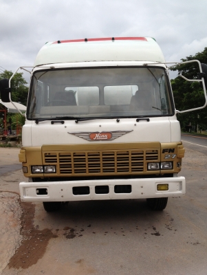 รถโม่ปูนสิบล้อ