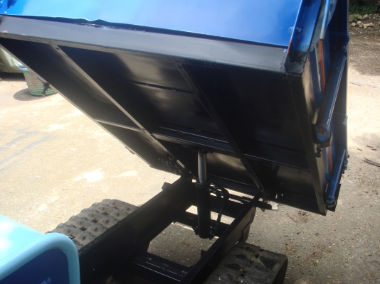 รถขนย้ายสินค้าเกษตร ยกไฮดรอลิค รถขนย้ายสินค้าเกษตร ยกไฮดรอลิค