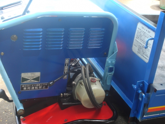 รถขนย้ายสินค้าเกษตร ยกไฮดรอลิค รถขนย้ายสินค้าเกษตร ยกไฮดรอลิค