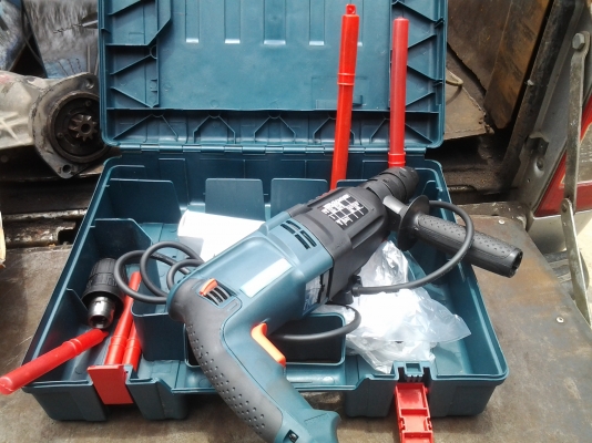 ขายสว่าน 3 ระบบ ของใหม่ 1800 บาท ขายสว่าน 3 ระบบ ของใหม่ 1800 บาท