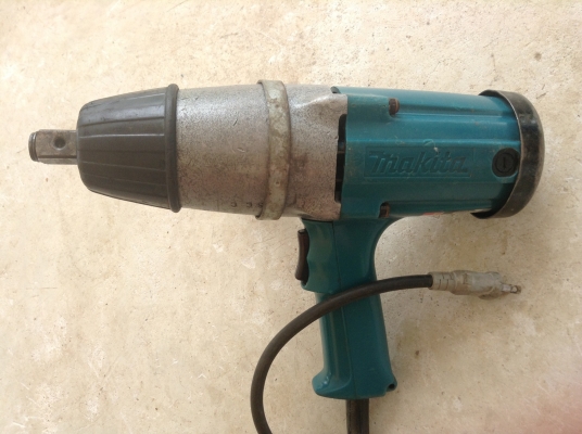 ขายบล๊อกไฟฟ้า 6 หุน ยี่ห้อมากีต้า รุ่น 6906