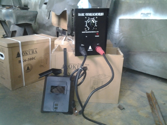 ขายตู้เชื่อม 300 แอมป์ ของใหม่ แบบกระเป๋าหิ้ว ขายตู้เชื่อม 300 แอมป์ ของใหม่ แบบกระเป๋าหิ้ว