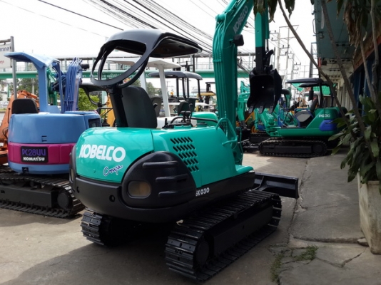 ขาย รถขุด KOBELCO รุ่น SK030 มือสองญี่ปุ่น