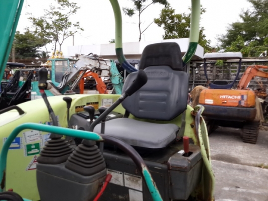 ขาย รถขุด YANMAR รุ่น VIO30 มือสองญี่ปุ่น