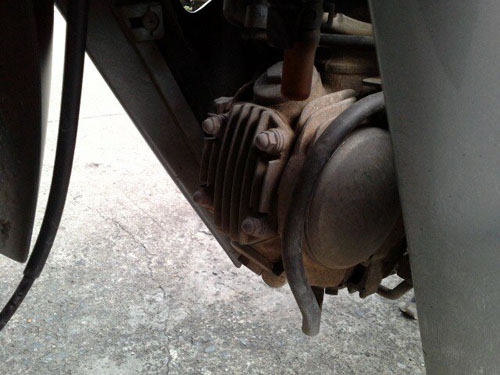 ขายด่วน wave 100 ubox ปี 49 สีเทา ดำ กุญแจใหญ่ สภาพรถเดิมๆ เครื่องไม่เคยทำ หัวสะอาด เครื่องแน่นๆ ไม่หลวม ไม่มีควัน ภาษี พรบ.พึ่งต่ออยู่ถึงปีหน้า