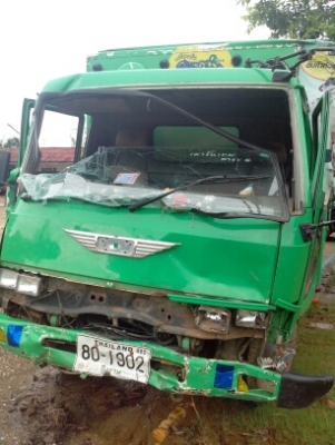 Hino Km779 เครื่อง117 เพาเวอร เฉพาะหัวกะคัชชีครับ เครื่องติดได้ ขับได้ ไม่ถึงคัชชี ไม่โดนหม้อน้ำ Hino Km779 เครื่อง117 เพาเวอร เฉพาะหัวกะคัชชีครับ เครื่องติดได้ ขับได้ ไม่ถึงคัชชี ไม่โดนหม้อน้ำ