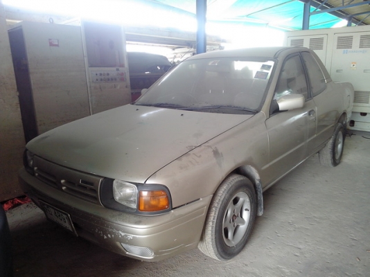 ขายnissan NV wingroad ปี 99 สภาพพร้อมใช้ 130000