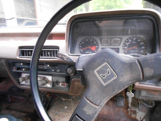 ขายกระบะ datsun 521 วางเครื่อง nissun  Z   สภาพพร้อมใช้งาน