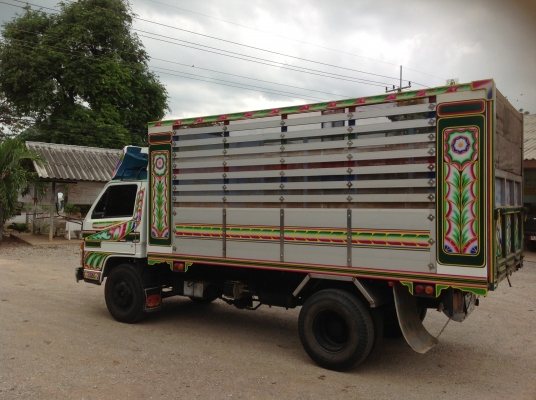 ขายหกล้อดั้ม ISUZU ดั้มเกษตร เฟื่องท้ายF NPR115 แรงม้า รถห้าง ขายหกล้อดั้ม ISUZU ดั้มเกษตร เฟื่องท้ายF NPR115 แรงม้า รถห้าง