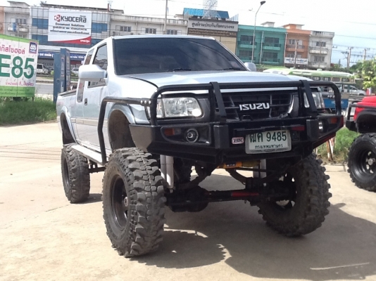 ขายคานแข็ง ISUZU DRAGON  POWER  RODEO  LS 3.0 4WD ปี2001